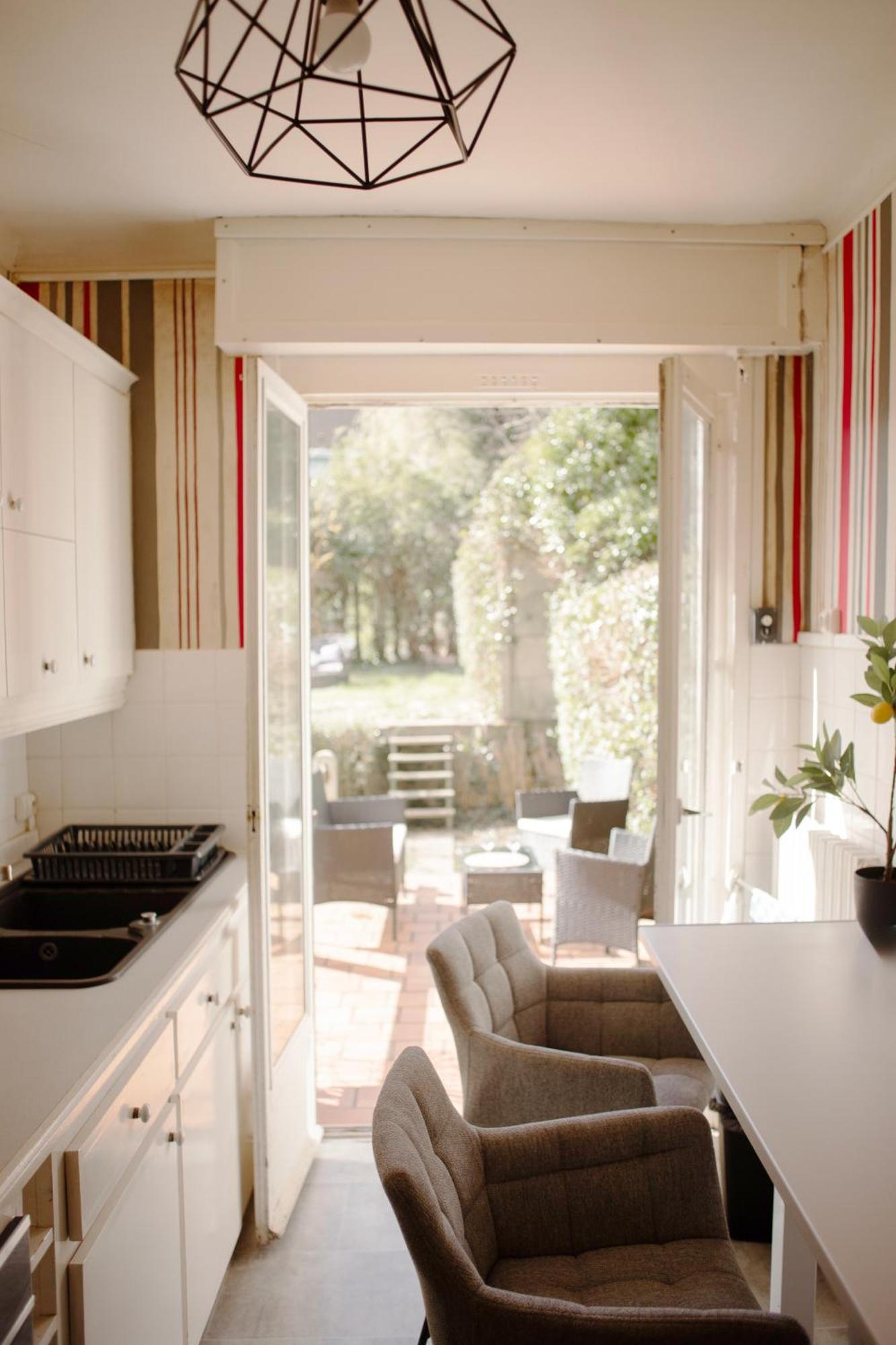 Spa , Jardin 250M2 Et Appartement Cosy De 60 M2 Au Centre Boulogne-sur-Mer Eksteriør billede